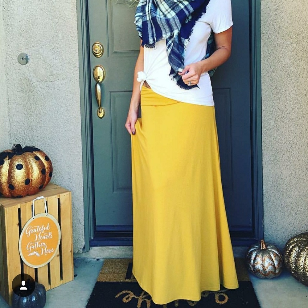NWOT LulaRoe Mustard Yellow Maxi Skirt Small